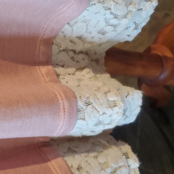 Nwot💞LOGO* Lounge - Picture 3 of 6